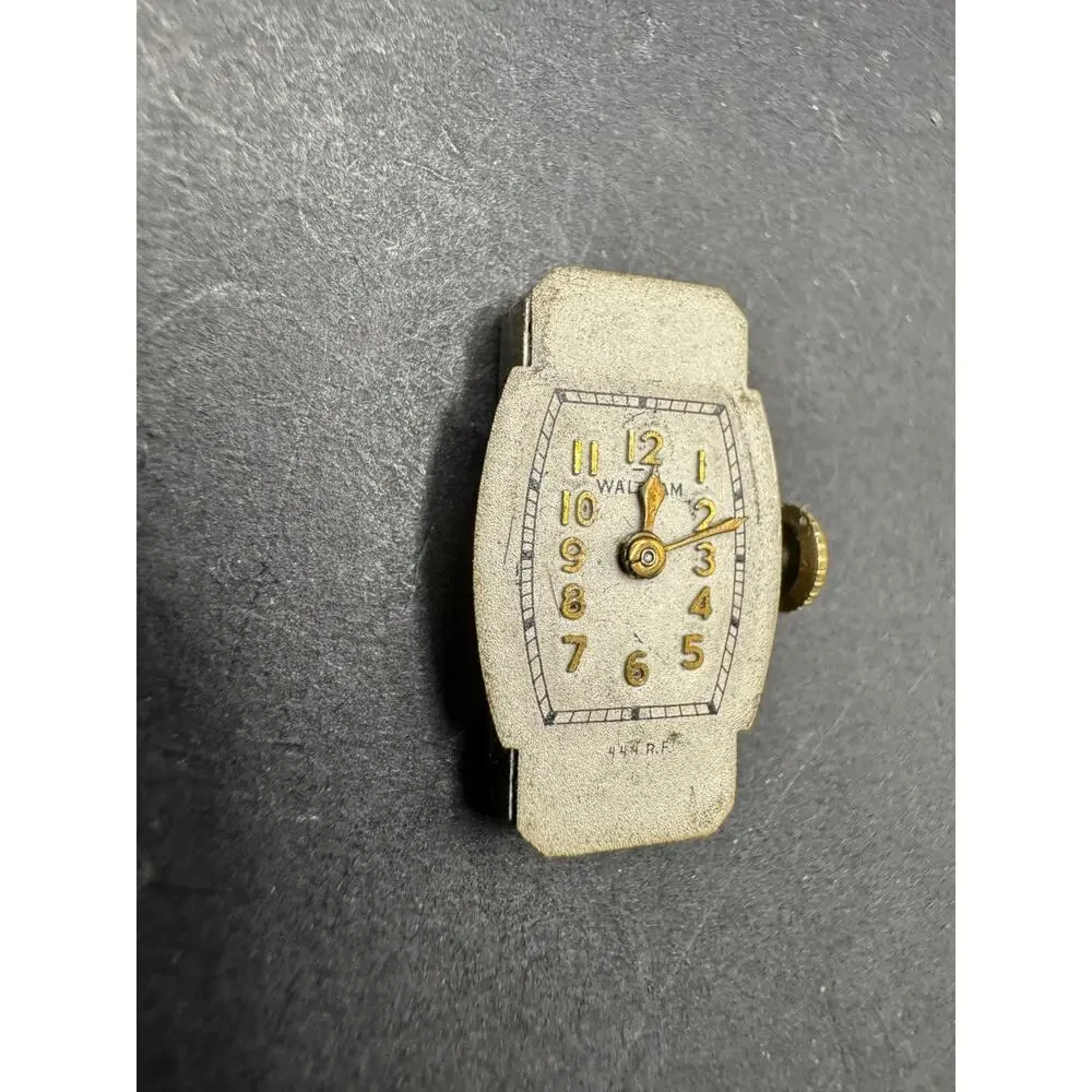 Antique 1925 Waltham 17 Jewels 444 RF Stamped Manual Wind Dial Movement 8.8mm